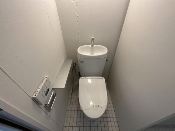 ａ　ｐｌａｃｅ　ｂｙ　Ｗｉｎｅ　Ａｐａｒｔｍｅｎｔ