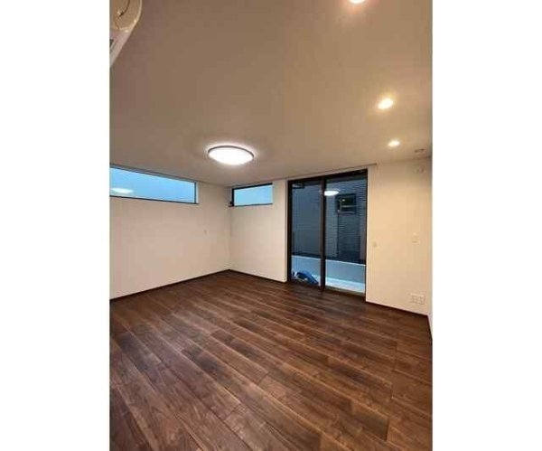 弦巻３丁目賃貸住宅
