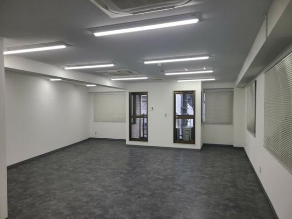 大和ビル