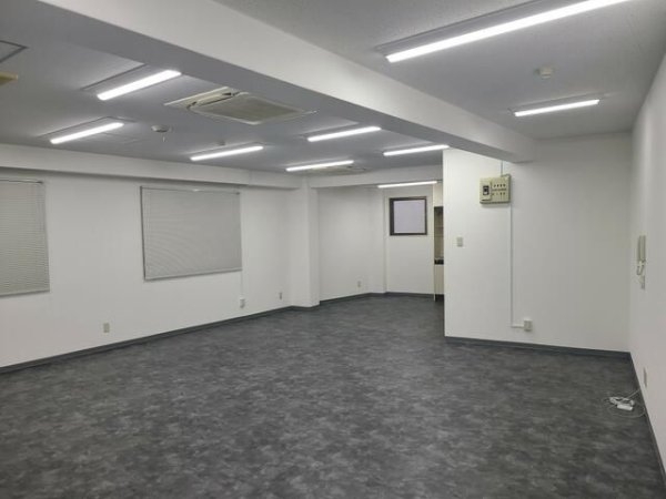 大和ビル
