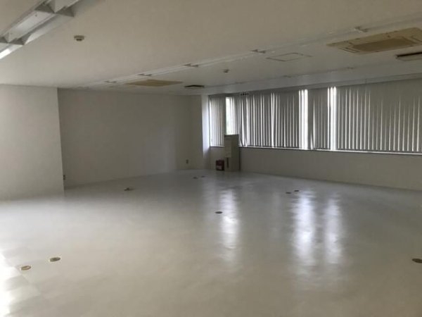 白金セントラルビル