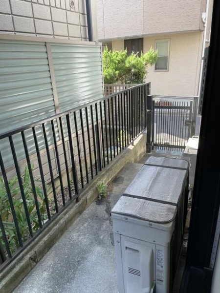 世田谷区下馬１丁目のアパート