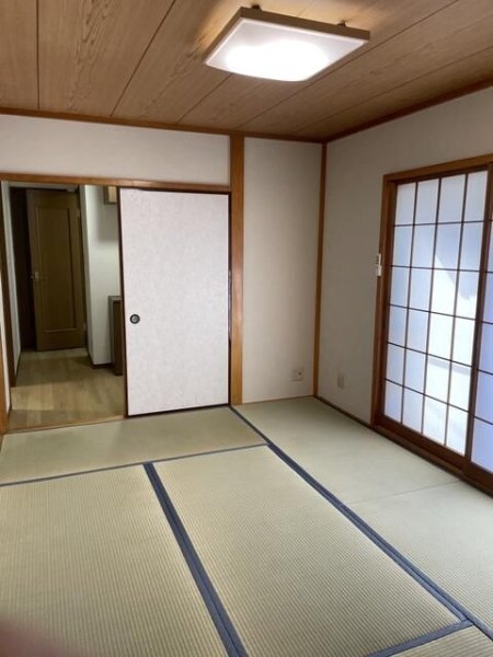 世田谷区下馬１丁目のアパート