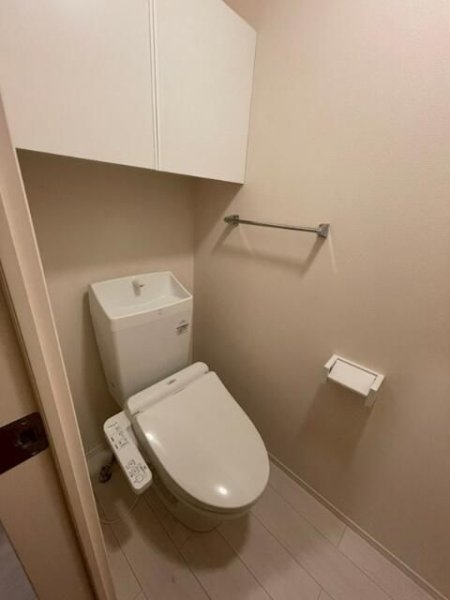 ＬＵＬＬ　ＳＥＴＡＧＡＹＡ