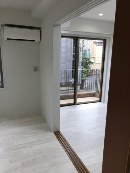 フラット恵比寿