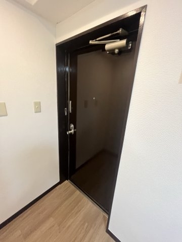 品川区上大崎２丁目の店舗・事務所
