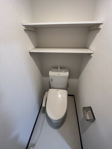 品川区上大崎２丁目の店舗・事務所