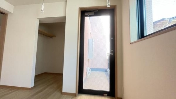 ミモザ神宮前