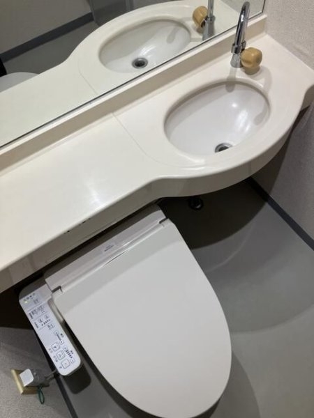 Ｕビル