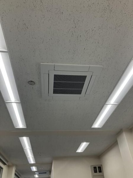 Ｕビル