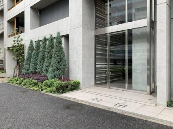 ZOOM池尻大橋(エントランス)
