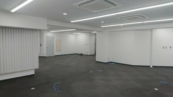 Ｄ－ＳＱＵＡＲＥ　Ｓｈｉｎｊｕｋｕ