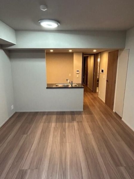 アトラスシティ千歳烏山グランスィート風の棟(リビング)