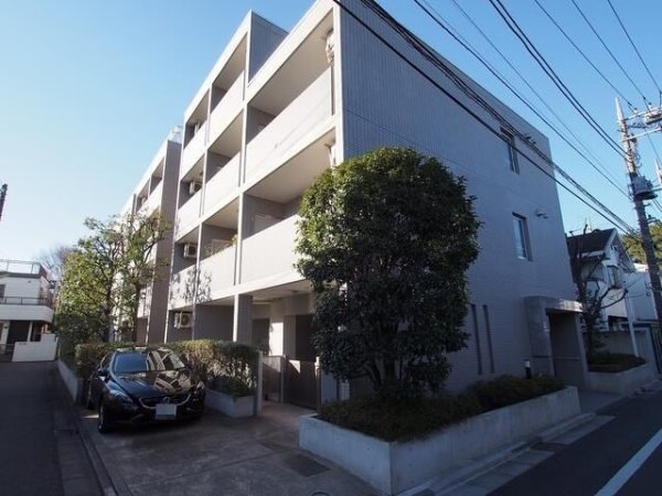 イーストヴァリュー弦巻