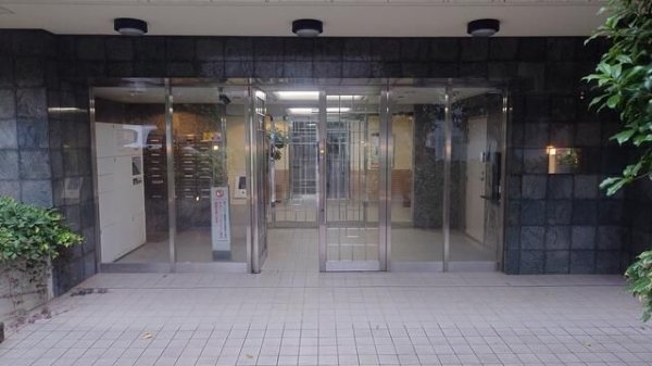 ビューネ渋谷(エントランス)