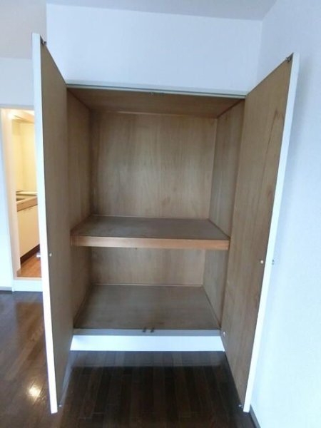 メゾン上馬(収納)