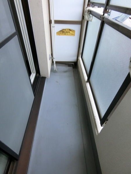 メゾン上馬(バルコニー)