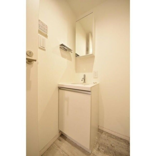 エルフローラ三軒茶屋(洗面台・洗面所)