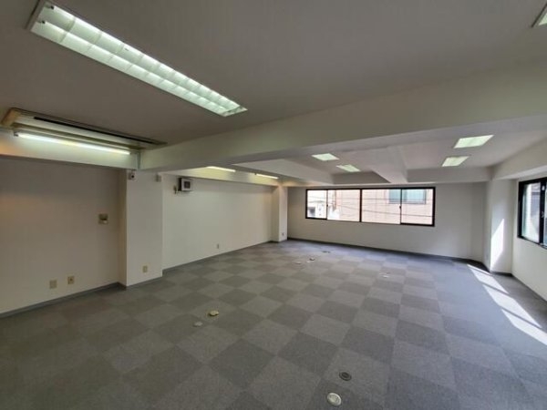 第２トミスビル