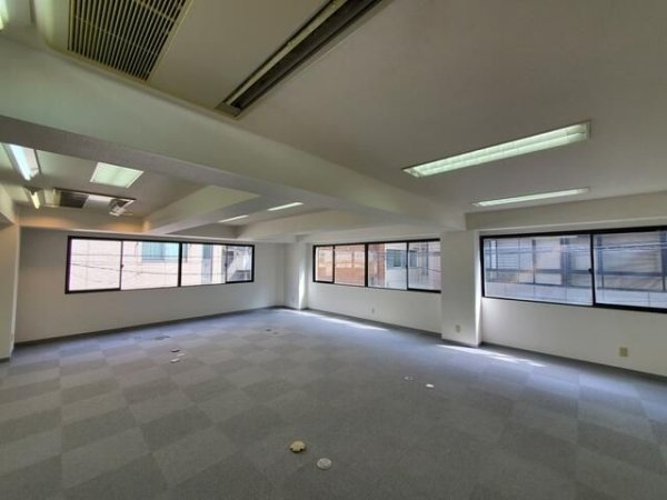 第２トミスビル