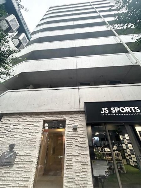 プレールドゥーク駒澤大学前