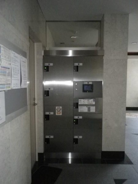 ＷＩＳＴＥＲＩＡ　ＫＯＭＡＺＡＷＡ