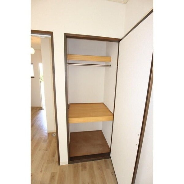 メゾネット東方