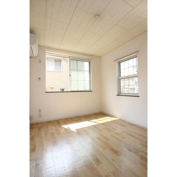 メゾネット東方