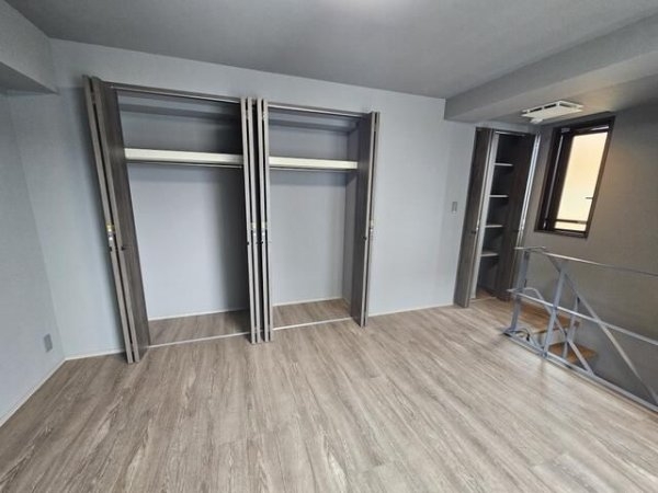 ＳＨＩＢＵＹＡ　ＨＩＬＬＳ