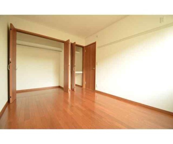 ハイム　コルヌイエ　Ｂ棟