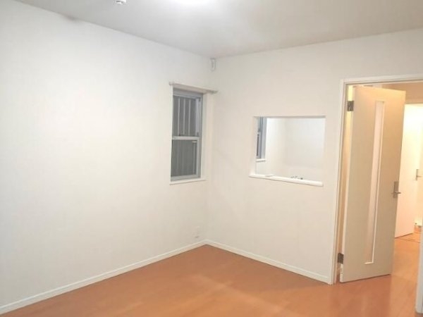 パル・フラッツ