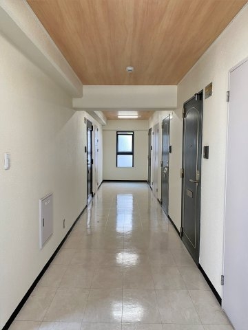 クリスタルグローブ