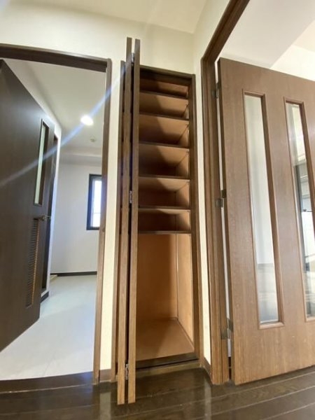 白金アネックス