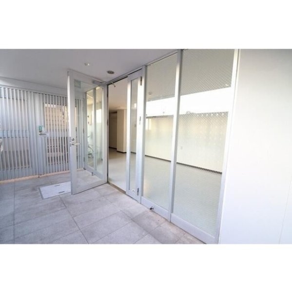 Ｆ－ＦＬＡＴ三軒茶屋