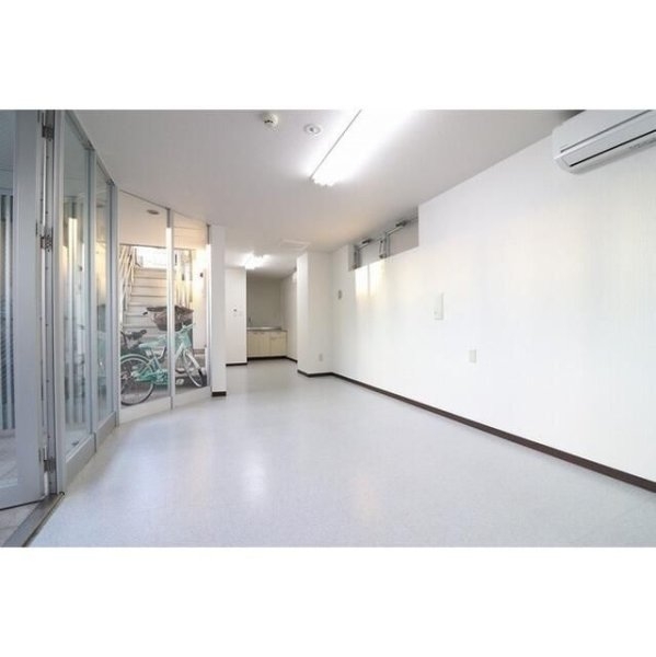 Ｆ－ＦＬＡＴ三軒茶屋