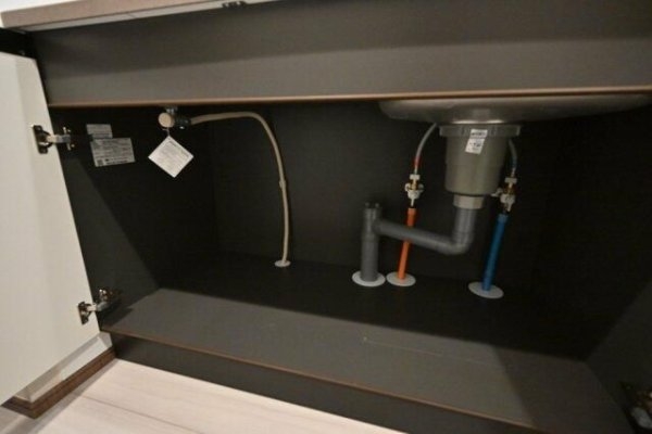 ＧＲＡＮＳＩＴＥ　ＮＡＫＡＭＥＧＵＲＯ