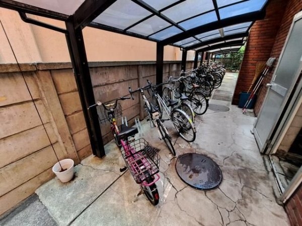 ハイネスロフティ