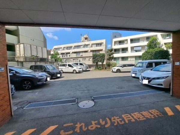 ハイネスロフティ