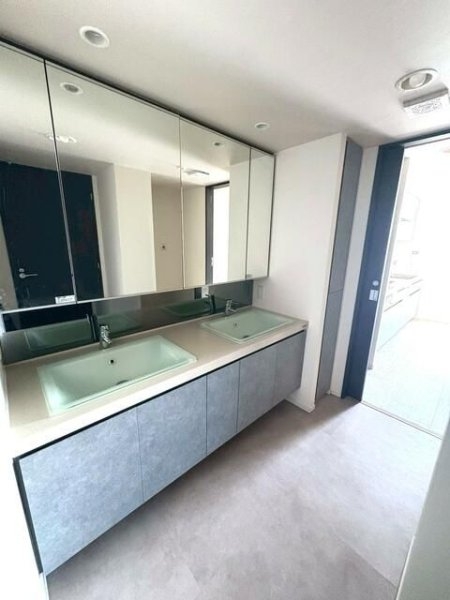 ザ・晴海レジデンス　７１０号室