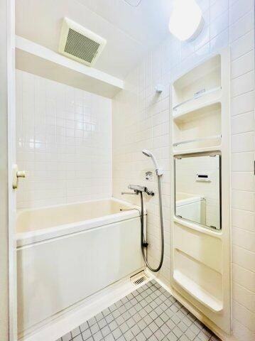 白金アネックス