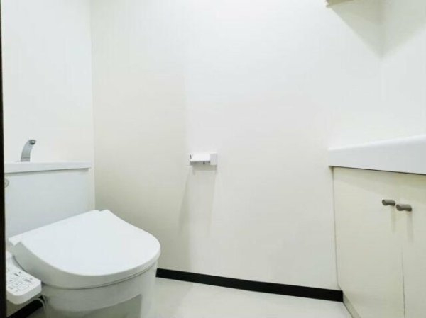 白金アネックス