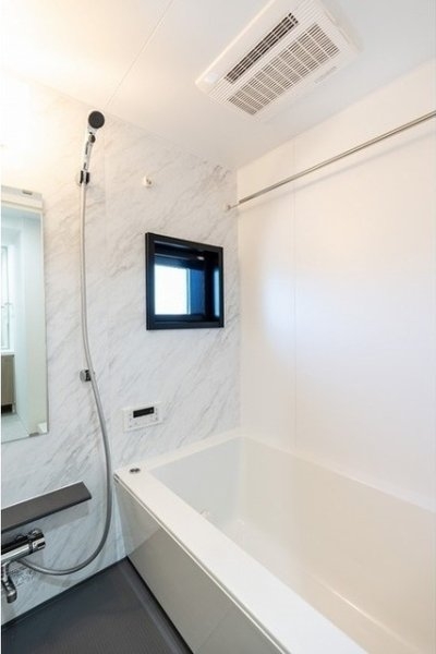 ラティエラ四谷