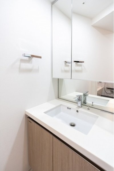 ラティエラ四谷