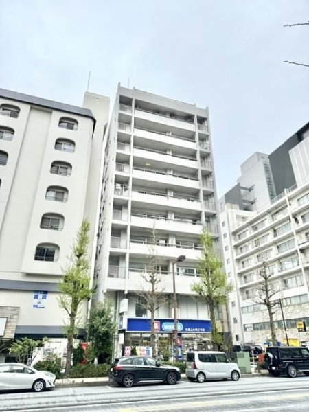 KIビルディング