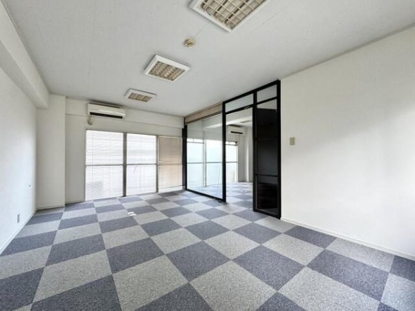 ＫＩビルディング