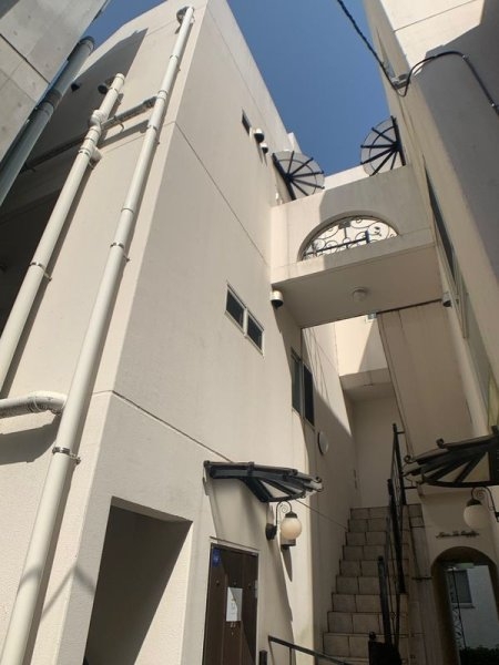 広尾ラ・カリテ