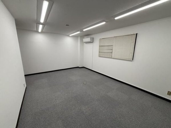 神田カトランビル