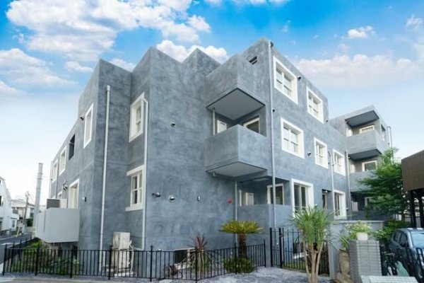 グエル・サカエ赤堤