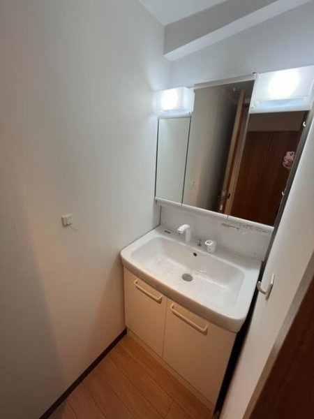 麻布狸穴ナショナルコート