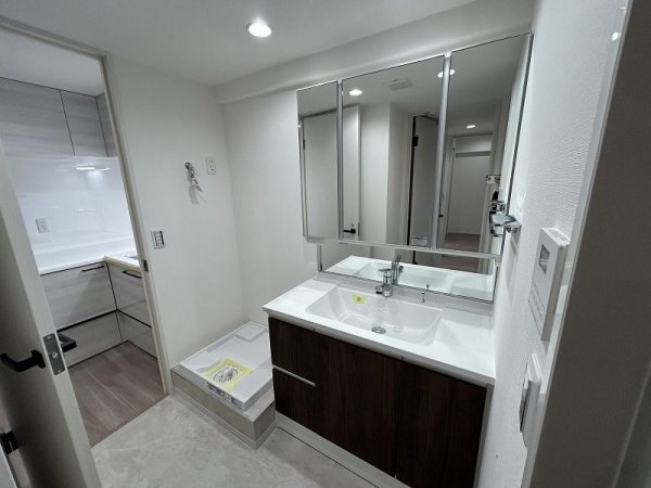 ドゥーエ日本橋